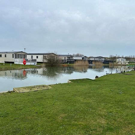 Waterside Ingoldmells S7 Santanavan 4 Exterior foto